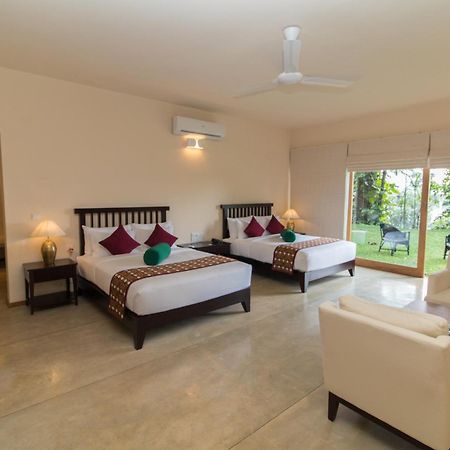Kings Pavilion Luxury Hotel Kandy Dış mekan fotoğraf