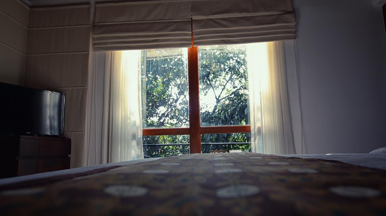 Kings Pavilion Luxury Hotel Kandy Dış mekan fotoğraf
