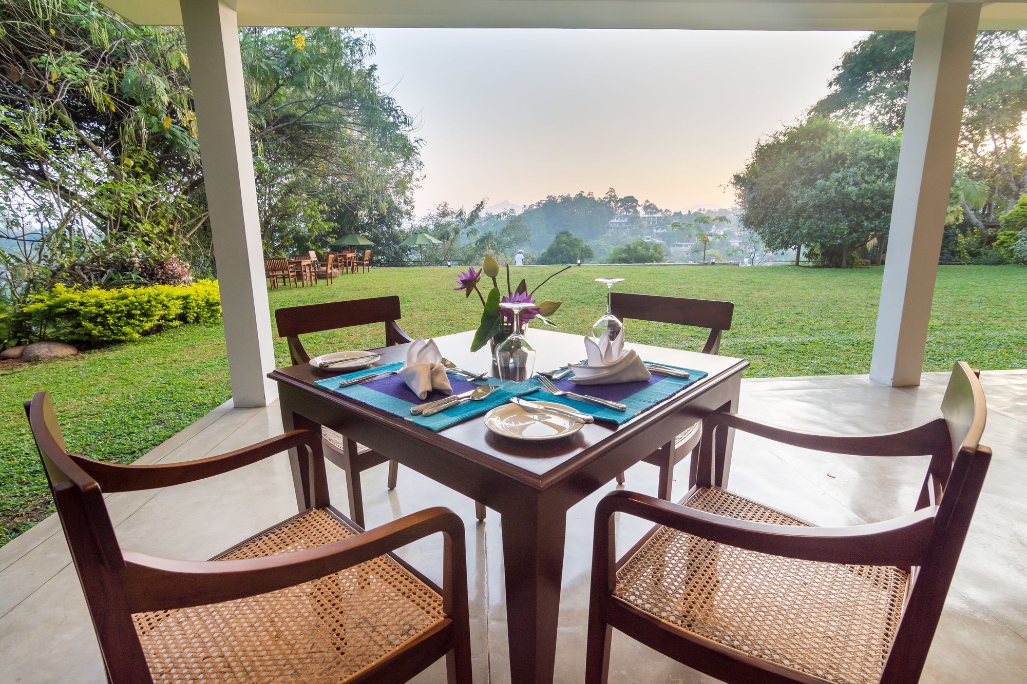Kings Pavilion Luxury Hotel Kandy Dış mekan fotoğraf