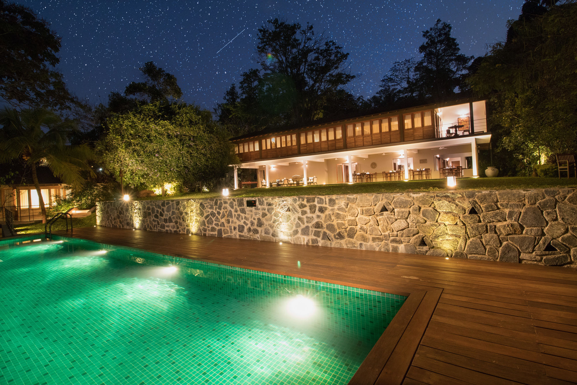 Kings Pavilion Luxury Hotel Kandy Dış mekan fotoğraf