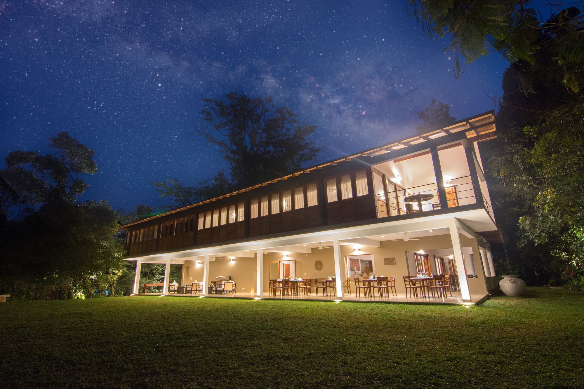 Kings Pavilion Luxury Hotel Kandy Dış mekan fotoğraf